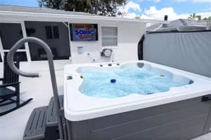 2238 Clematis St, SARASOTA