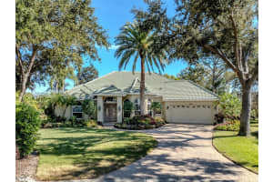 444 Tremingham Way, VENICE