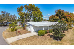 8430 Imperial Lake Cir, PALMETTO