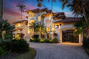 1394 Harbor Dr, SARASOTA