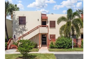 530 Spring Lakes Blvd, BRADENTON