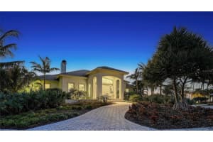 617 Neptune Ave, LONGBOAT KEY
