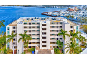 1510 1st Ave W #402, BRADENTON