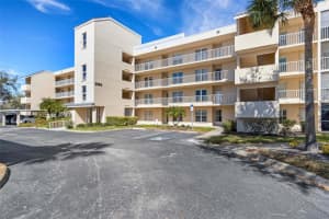 3980 Ironwood Cir #404, BRADENTON