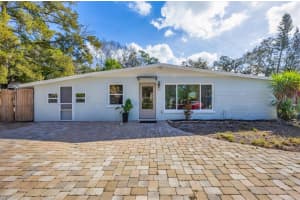 2111 Vinson Ave, SARASOTA