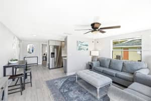 5320 Moeller Ave, SARASOTA