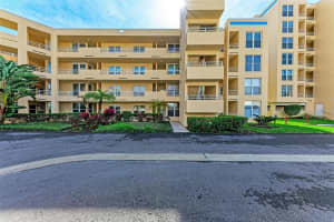 4480 Fairways Blvd #109, BRADENTON