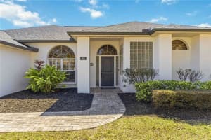 4822 Hamlets Grove Dr, SARASOTA