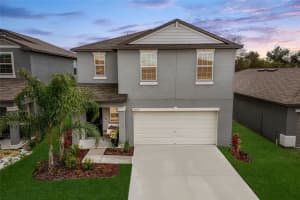 5552 Blue Azure Dr, WIMAUMA