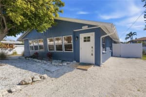 205 Haverkos Ct, HOLMES BEACH