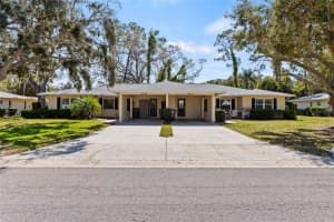 5612 Palm Aire Dr, SARASOTA 5612 Palm Aire Dr, SARASOTA