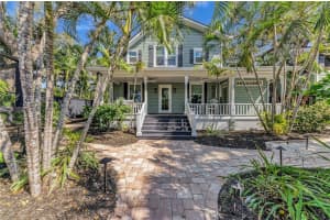 1611 Hyde Park St, SARASOTA