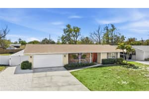 5715 2nd Avenue Dr Nw, BRADENTON