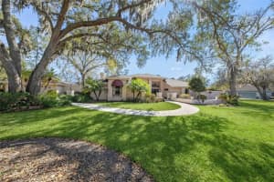 5125 Willow Leaf Dr, SARASOTA