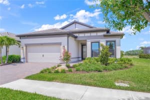 6244 Talon Preserve Dr, NOKOMIS