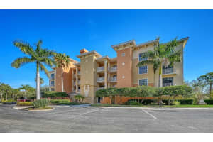 6465 Watercrest Way #301, LAKEWOOD RANCH