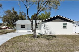 715 65th Avenue Dr W, BRADENTON