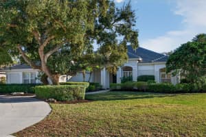 2571 Dick Wilson Dr, SARASOTA