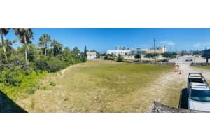 11 N Hollywood Ave, DAYTONA BEACH