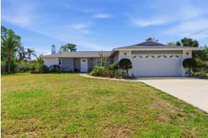 4240 Shamrock Dr, VENICE