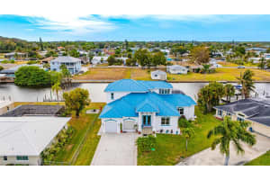 2107 Saint Croix Ave, FORT MYERS