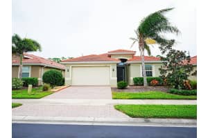 11487 Blackfin St, VENICE