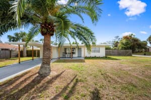 4240 Pompano Rd, VENICE