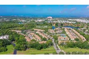 8389 Wingate Dr #2323, SARASOTA