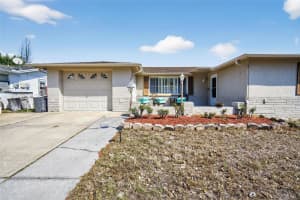 11220 Glover Rd, PORT RICHEY