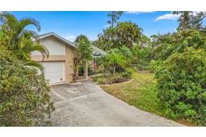 2141 Cordes St, OSPREY 2141 Cordes St, OSPREY