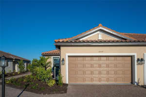 10449 Morning Mist Ln, SARASOTA
