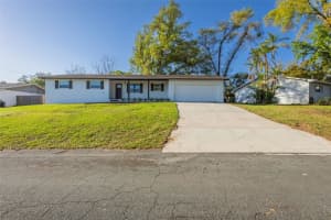 1517 Hallam Ct N, LAKELAND