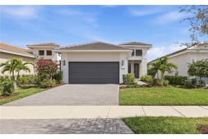 4939 Carova Way, BRADENTON