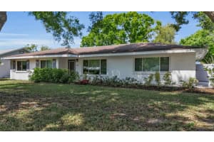 2587 Ringling Blvd, SARASOTA