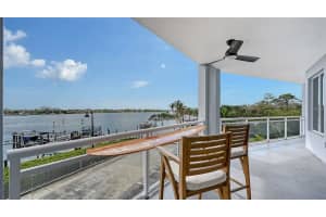 516 Tamiami Trl S #306, NOKOMIS