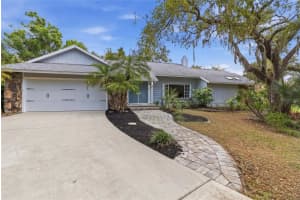 4301 Brackenwood Ct, SARASOTA