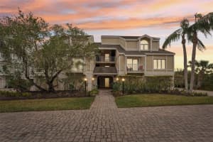 120 Tidy Island Blvd #120, BRADENTON