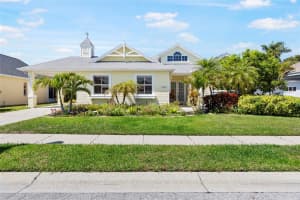 4427 Shark Dr, BRADENTON