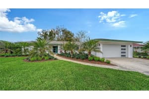 1967 Brookhaven Dr, SARASOTA