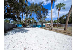 1119 40th St, SARASOTA