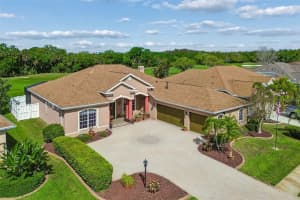 566 Planters Manor Way, BRADENTON