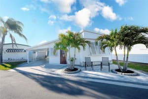 2058 Sun Home St, SARASOTA