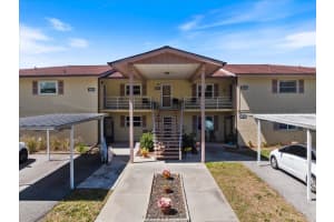 4522 Narraganset Trl #84, SARASOTA