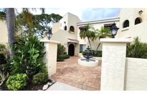 6101 34th St W #10a, BRADENTON