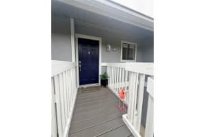 6033 34th St W #28, BRADENTON