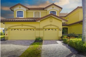 8407 Miramar Way, LAKEWOOD RANCH