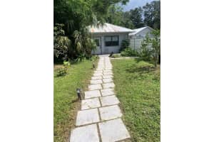 2525 Ashton Rd, SARASOTA
