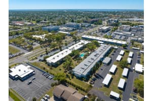 2437 Harbor Blvd #204, PORT CHARLOTTE