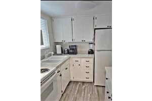 5942 Welcome Rd #h24, BRADENTON