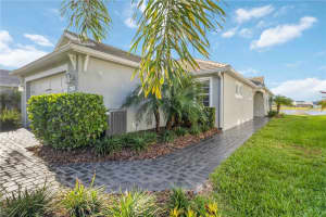993 Crosswind Ave, SARASOTA